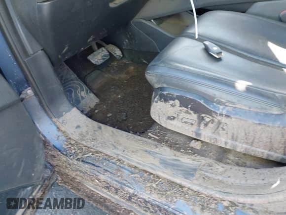 ✅ 2023 Fisker Ocean One • VIN: VCF1ZBU27PG003383 • Lot: 41656943. Listed on IAAI with Not provided. Free auction sales archive from the USA and detailed vehicle history report at DreamBid. Image 6.