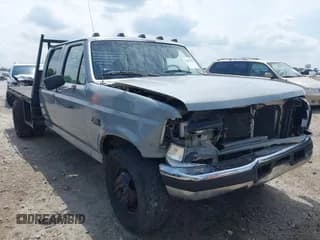 ✅ 1996 Ford F-350 • VIN: 1FTJW35F2TEA86632 • Lot: 42097863. Listed on IAAI with 221,399 mi. Free auction sales archive from the USA and detailed vehicle history report at DreamBid. Image 1.