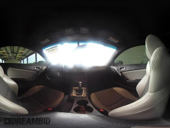 ✅ 2013 Hyundai Genesis Coupe 2.0T • VIN: KMHHT6KD7DU106534 • Lot: 43088394. Wystawiony na IAAI z przebiegiem 126 649 mil. Bezpłatny archiwum sprzedaży aukcyjnych z USA i szczegółowy raport historii pojazdu na DreamBid. Zdjęcie 19.