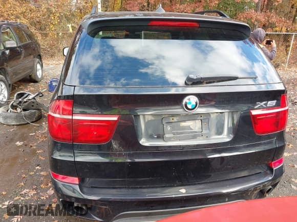 ✅ 2013 BMW X5 xDrive35i • VIN: 5UXZV4C52D0E00835 • Лот: 43534626. Опубликован ранее на IAAI с пробегом 168 385 миль. Бесплатный доступ к архиву аукционных продаж из США и подробный отчёт об истории автомобиля на DreamBid. Изображение 16.