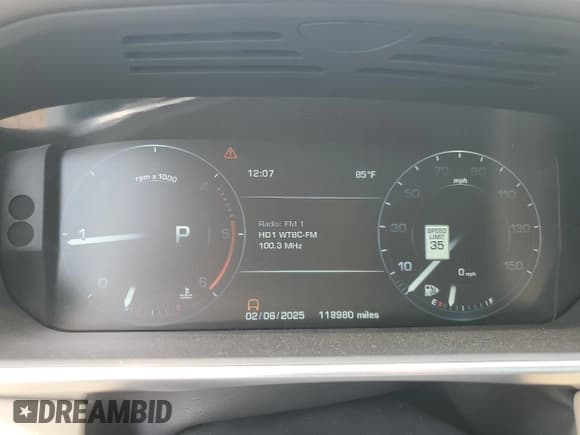 ✅ 2016 Land Rover Range Rover HSE • VIN: SALGS2KF8GA317821 • Lot: 57499595. Listed on Copart with 118,980 mi. Free auction sales archive from the USA and detailed vehicle history report at DreamBid. Image 9.