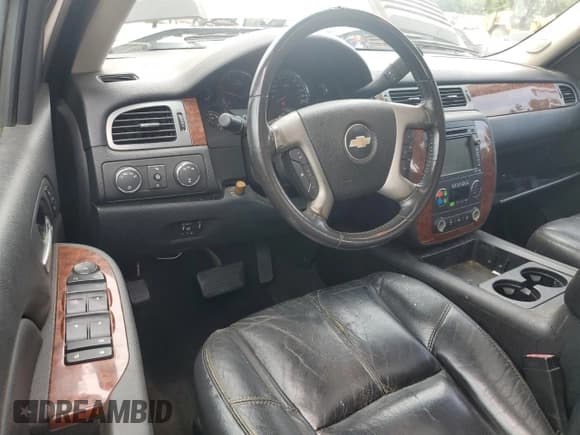 ✅ 2007 Chevrolet Silverado 2500HD 2LT • VIN: 1GCHK23697F536798 • Лот: 67940625. Опубликован ранее на Copart с пробегом 370 465 миль. Бесплатный доступ к архиву аукционных продаж из США и подробный отчёт об истории автомобиля на DreamBid. Изображение 8.