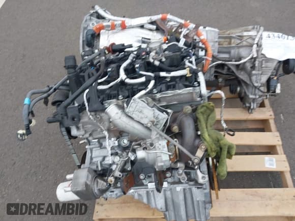 ✅ 2024 Ford F-150 XLT • VIN: 1FTFW3LD8RFA32679 • Lot: 43461360. Wystawiony na IAAI z przebiegiem Nie podano. Bezpłatny archiwum sprzedaży aukcyjnych z USA i szczegółowy raport historii pojazdu na DreamBid. Zdjęcie 10.