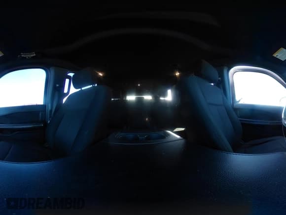 ✅ 2019 Ford Expedition Max XLT • VIN: 1FMJK1HT0KEA51017 • Lot: 41587193. Listed on IAAI with 141,559 mi. Free auction sales archive from the USA and detailed vehicle history report at DreamBid. Image 18.