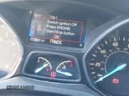 ✅ 2019 Ford Escape SE • VIN: 1FMCU9GD5KUA57039 • Lot: 43392020. Wystawiony na IAAI z przebiegiem 73 601 mil. Bezpłatny archiwum sprzedaży aukcyjnych z USA i szczegółowy raport historii pojazdu na DreamBid. Zdjęcie 7.