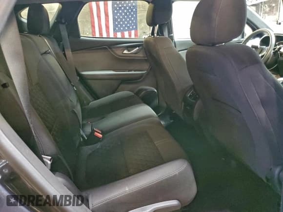 ✅ 2022 Chevrolet Blazer LT • VIN: 3GNKBHR43NS208064 • Lot: 95858215. Listed on Copart with 39,050 mi. Free auction sales archive from the USA and detailed vehicle history report at DreamBid. Image 11.