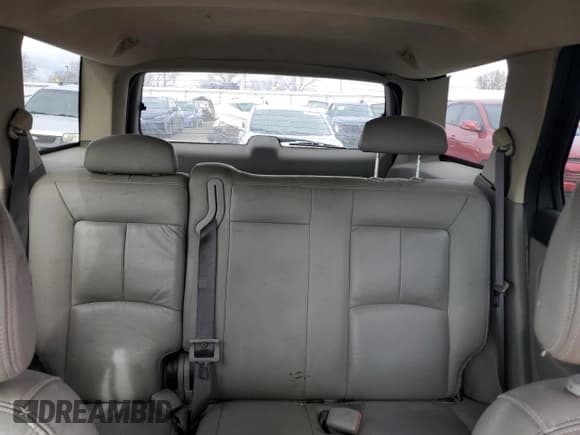 ✅ 2006 Saturn VUE • VIN: 5GZCZ53496S890654 • Lot: 43620275. Wystawiony na Copart z przebiegiem 172 980 mil. Bezpłatny archiwum sprzedaży aukcyjnych z USA i szczegółowy raport historii pojazdu na DreamBid. Zdjęcie 10.