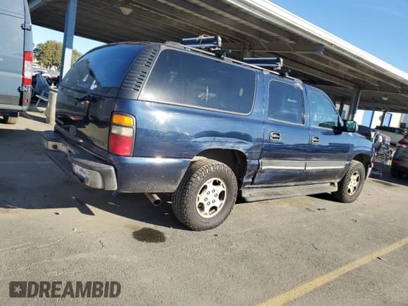 ✅ 2005 Chevrolet Suburban LT • VIN: 1GNFK16Z25J101128 • Лот: 88499425. Опубликован ранее на Copart с пробегом 280 421 миль. Бесплатный доступ к архиву аукционных продаж из США и подробный отчёт об истории автомобиля на DreamBid. Изображение 3.