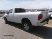 ✅ 2018 Ram 2500 Tradesman • VIN: 3C6MR5AL4JG166393 • Lot: 42163186. Wystawiony na IAAI z przebiegiem 77 859 mil. Bezpłatny archiwum sprzedaży aukcyjnych z USA i szczegółowy raport historii pojazdu na DreamBid. Zdjęcie 3.
