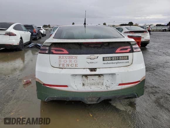 ✅ 2013 Chevrolet Volt • VIN: 1G1RE6E43DU139232 • Lot: 82181944. Wystawiony na Copart z przebiegiem 204 159 mil. Bezpłatny archiwum sprzedaży aukcyjnych z USA i szczegółowy raport historii pojazdu na DreamBid. Zdjęcie 6.