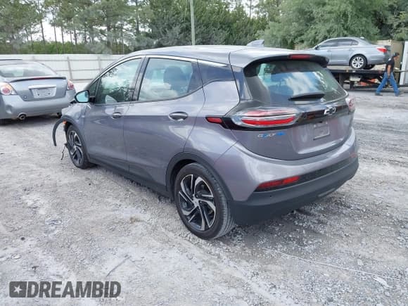 ✅ 2023 Chevrolet Bolt EV 2LT • VIN: 1G1FX6S09P4189152 • Lot: 42155192. Wystawiony na IAAI z przebiegiem 26 137 mil. Bezpłatny archiwum sprzedaży aukcyjnych z USA i szczegółowy raport historii pojazdu na DreamBid. Zdjęcie 3.