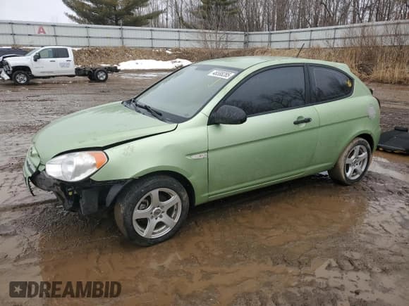 ✅ 2009 Hyundai Accent Auto GS • VIN: KMHCM36C09U117860 • Лот: 46588285. Опубликован ранее на Copart с пробегом 102 656 миль. Бесплатный доступ к архиву аукционных продаж из США и подробный отчёт об истории автомобиля на DreamBid. Изображение 1.