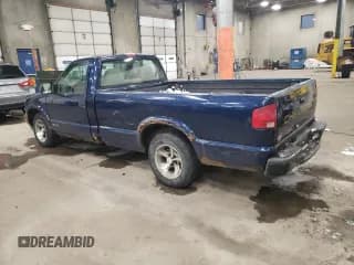 ✅ 2000 Chevrolet S-10 LS • VIN: 1GCCS1456YK266190 • Лот: 86311344. Опубликован ранее на Copart с пробегом 82 716 миль. Бесплатный доступ к архиву аукционных продаж из США и подробный отчёт об истории автомобиля на DreamBid. Изображение 2.