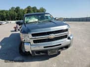 ✅ 2009 Chevrolet Silverado 2500HD Work Truck • VIN: 1GCHK43K79F118963 • Lot: 85654944. Wystawiony na Copart z przebiegiem Nie podano. Bezpłatny archiwum sprzedaży aukcyjnych z USA i szczegółowy raport historii pojazdu na DreamBid. Zdjęcie 10.