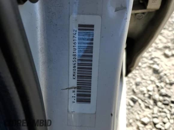 2001 Hyundai Elantra GLS with VIN KMHDN45D81U161742, listed as a Copart auction lot 79253234 with 107,321 mi miles and Non repairable. Bid and sale history available at DreamBid. Image 12.