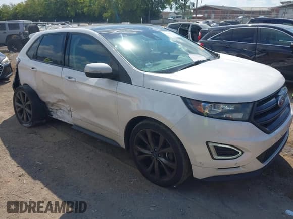 ✅ 2018 Ford Edge Sport • VIN: 2FMPK4AP2JBB22561 • Lot: 43029283. Listed on IAAI with 123,038 mi. Free auction sales archive from the USA and detailed vehicle history report at DreamBid. Image 1.