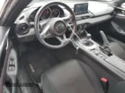 ✅ 2018 Mazda MX-5 Miata Club • VIN: JM1NDAC71J0205532 • Лот: 60148445. Опубликован ранее на Copart с пробегом 26 514 миль. Бесплатный доступ к архиву аукционных продаж из США и подробный отчёт об истории автомобиля на DreamBid. Изображение 8.