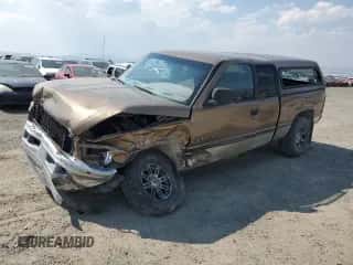 2001 Dodge 1500 с VIN 3B7HF13Z11G731194, выставлен на аукционе Copart как лот 59831784 с пробегом Не указан миль и Чистый • Clean title. История ставок и продаж доступна на DreamBid. Изображение 1.
