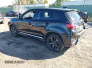 ✅ 2022 Mitsubishi Outlander ES • VIN: JA4APUAU8NU019642 • Lot: 43503025. Wystawiony na IAAI z przebiegiem 68 906 mil. Bezpłatny archiwum sprzedaży aukcyjnych z USA i szczegółowy raport historii pojazdu na DreamBid. Zdjęcie 3.