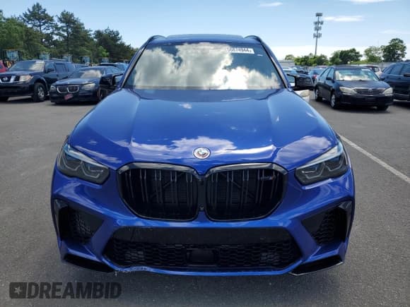 ✅ 2023 BMW X5 M • VIN: 5YMJU0C08P9R95113 • Lot: 56874944. Listed on Copart with 3,661 mi. Free auction sales archive from the USA and detailed vehicle history report at DreamBid. Image 5.