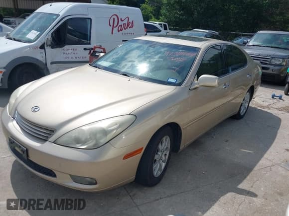 ✅ 2004 Lexus ES 350 • VIN: JTHBA30G545035550 • Lot: 42388367. Listed on IAAI with 136,882 mi. Free auction sales archive from the USA and detailed vehicle history report at DreamBid. Image 2.