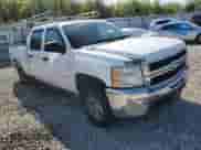 2010 Chevrolet Silverado 2500HD Work Truck z VIN 1GC4KVBG2AF138589, wystawiony jako Copart lot #52074695 z przebiegiem 328 916 mil mil oraz Szkoda całkowita • Salvage title. Historia ofert i sprzedaży dostępna na DreamBid. Obrazek 4.