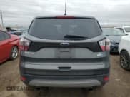 ✅ 2017 Ford Escape SE • VIN: 1FMCU9GD5HUE49110 • Lot: 51139785. Wystawiony na Copart z przebiegiem 174 399 mil. Bezpłatny archiwum sprzedaży aukcyjnych z USA i szczegółowy raport historii pojazdu na DreamBid. Zdjęcie 6.
