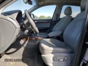 ✅ 2017 Audi Q5 Premium Plus • VIN: WA1L2AFP5HA008886 • Lot: 87372935. Wystawiony na Copart z przebiegiem 184 712 mil. Bezpłatny archiwum sprzedaży aukcyjnych z USA i szczegółowy raport historii pojazdu na DreamBid. Zdjęcie 7.