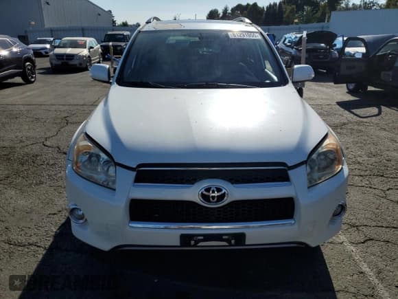 ✅ 2009 Toyota RAV4 Limited • VIN: JTMZF31V395003766 • Lot: 81291055. Listed on Copart with 199,977 mi. Free auction sales archive from the USA and detailed vehicle history report at DreamBid. Image 5.