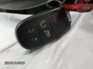 ✅ 2016 Jeep Cherokee Limited • VIN: 1C4PJMDS6GW322647 • Lot: 43668075. Wystawiony na IAAI z przebiegiem 113 081 mil. Bezpłatny archiwum sprzedaży aukcyjnych z USA i szczegółowy raport historii pojazdu na DreamBid. Zdjęcie 11.