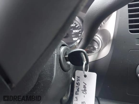 ✅ 2012 Chevrolet Silverado 2500HD LT • VIN: 1GC1KXC8XCF195583 • Лот: 43738101. Опубликован ранее на IAAI с пробегом 163 988 миль. Бесплатный доступ к архиву аукционных продаж из США и подробный отчёт об истории автомобиля на DreamBid. Изображение 11.