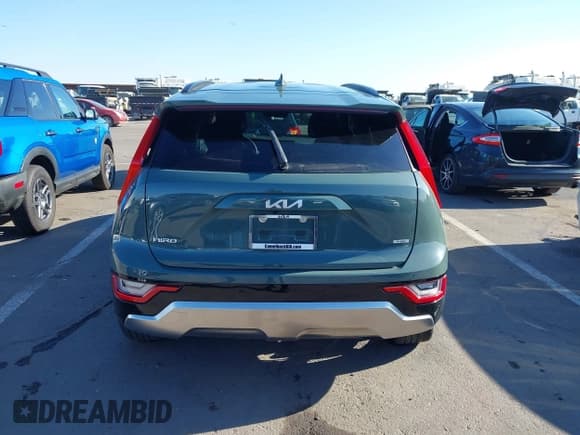 ✅ 2023 Kia Niro SX Touring • VIN: KNDCR3LF9P5056696 • Lot: 42548834. Listed on IAAI with 23,338 mi. Free auction sales archive from the USA and detailed vehicle history report at DreamBid. Image 16.