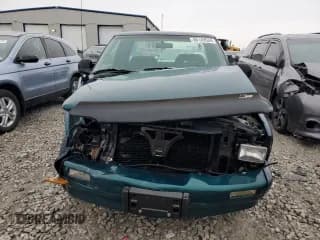 ✅ 1997 Chevrolet S-10 LS • VIN: 1GCCS19X6VK247600 • Лот: 86149534. Опубликован ранее на Copart с пробегом 157 668 миль. Бесплатный доступ к архиву аукционных продаж из США и подробный отчёт об истории автомобиля на DreamBid. Изображение 5.