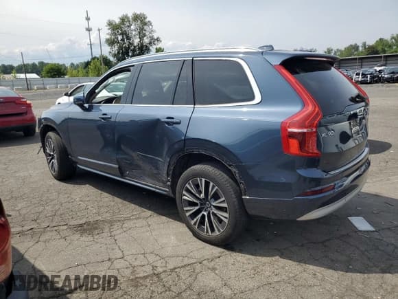 ✅ 2022 Volvo XC90 Momentum • VIN: YV4A221K0N1809183 • Lot: 61488965. Listed on Copart with 20,614 mi. Free auction sales archive from the USA and detailed vehicle history report at DreamBid. Image 2.