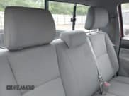 ✅ 2012 Toyota Tacoma • VIN: 5TFNX4CN2CX010914 • Lot: 42156108. Wystawiony na IAAI z przebiegiem 63 209 mil. Bezpłatny archiwum sprzedaży aukcyjnych z USA i szczegółowy raport historii pojazdu na DreamBid. Zdjęcie 8.