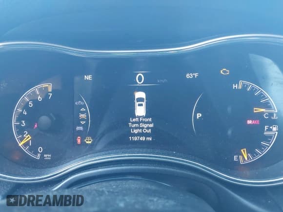 ✅ 2017 Jeep Grand Cherokee Limited • VIN: 1C4RJFBG9HC608515 • Lot: 43014007. Listed on IAAI with 119,749 mi. Free auction sales archive from the USA and detailed vehicle history report at DreamBid. Image 7.