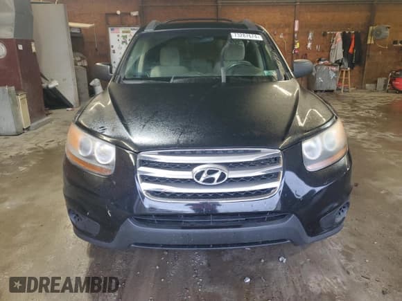 ✅ 2012 Hyundai Santa Fe GLS • VIN: 5XYZG4AG3CG108617 • Lot: 73287674. Listed on Copart with 187,739 mi. Free auction sales archive from the USA and detailed vehicle history report at DreamBid. Image 5.
