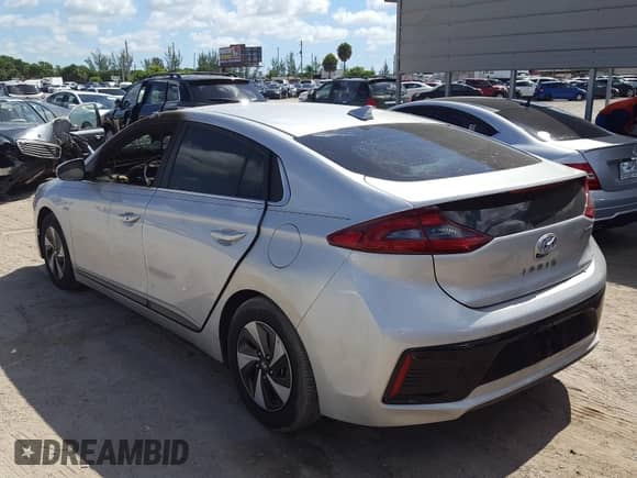 2017 Hyundai Ioniq SEL с VIN KMHC75LC1HU029194, выставлен на аукционе Copart как лот 40649910 с пробегом Не указан миль и Списание • Salvage title. История ставок и продаж доступна на DreamBid. Изображение 3.