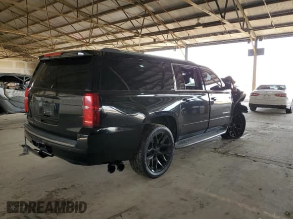 ✅ 2015 Chevrolet Suburban LTZ • VIN: 1GNSKKKC6FR606601 • Lot: 59994064. Wystawiony na Copart z przebiegiem Nie podano. Bezpłatny archiwum sprzedaży aukcyjnych z USA i szczegółowy raport historii pojazdu na DreamBid. Zdjęcie 3.