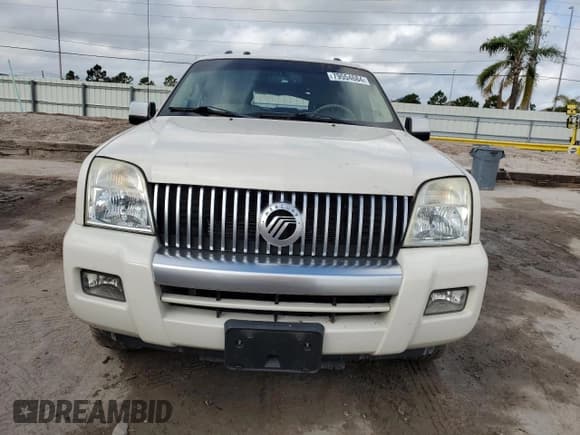 ✅ 2008 Mercury Mountaineer Premier • VIN: 4M2EU38E28UJ12342 • Lot: 49154215. Wystawiony na Copart z przebiegiem 107 402 mil. Bezpłatny archiwum sprzedaży aukcyjnych z USA i szczegółowy raport historii pojazdu na DreamBid. Zdjęcie 5.