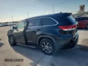 ✅ 2018 Toyota Highlander XLE • VIN: 5TDKZRFH6JS541553 • Lot: 82268925. Listed on Copart with 46,130 mi. Free auction sales archive from the USA and detailed vehicle history report at DreamBid. Image 2.