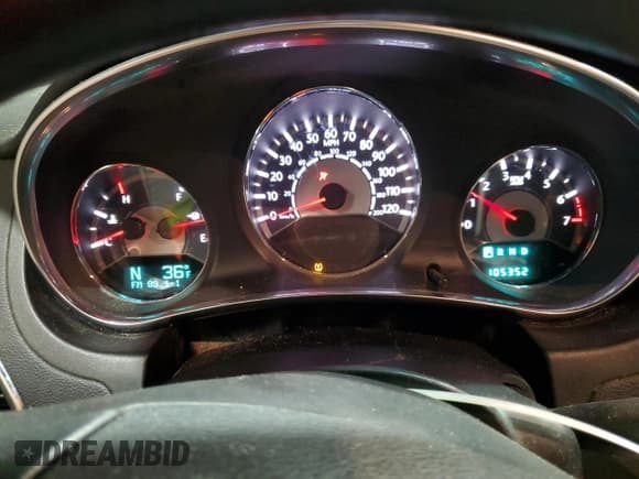 ✅ 2012 Chrysler 200 LX • VIN: 1C3CCBAB3CN297521 • Lot: 92999055. Wystawiony na Copart z przebiegiem 105 352 mil. Bezpłatny archiwum sprzedaży aukcyjnych z USA i szczegółowy raport historii pojazdu na DreamBid. Zdjęcie 9.