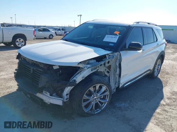 ✅ 2022 Ford Explorer Limited • VIN: 1FMSK7FH0NGA33115 • Lot: 41328784. Wystawiony na IAAI z przebiegiem 48 292 mil. Bezpłatny archiwum sprzedaży aukcyjnych z USA i szczegółowy raport historii pojazdu na DreamBid. Zdjęcie 6.