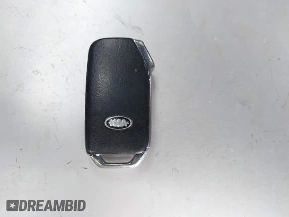 ✅ 2020 Kia Forte GT-Line • VIN: 3KPF34AD6LE213279 • Lot: 42173509. Wystawiony na IAAI z przebiegiem 182 214 mil. Bezpłatny archiwum sprzedaży aukcyjnych z USA i szczegółowy raport historii pojazdu na DreamBid. Zdjęcie 11.