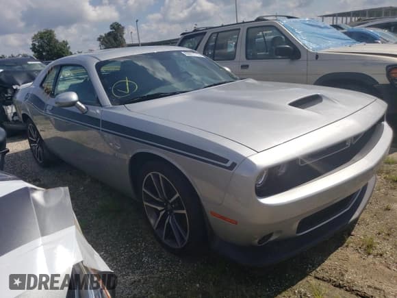 ✅ 2021 Dodge Challenger R/T • VIN: 2C3CDZBT0MH554965 • Lot: 65077713. Wystawiony na Copart z przebiegiem 24 814 mil. Bezpłatny archiwum sprzedaży aukcyjnych z USA i szczegółowy raport historii pojazdu na DreamBid. Zdjęcie 4.