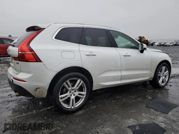 ✅ 2019 Volvo XC60 Momentum • VIN: LYVA22RKXKB224249 • Lot: 87109694. Wystawiony na Copart z przebiegiem 69 190 mil. Bezpłatny archiwum sprzedaży aukcyjnych z USA i szczegółowy raport historii pojazdu na DreamBid. Zdjęcie 3.
