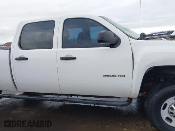 ✅ 2013 Chevrolet Silverado 2500HD Work Truck • VIN: 1GC1KVCG6DF216930 • Лот: 43751035. Опубликован ранее на IAAI с пробегом 325 976 миль. Бесплатный доступ к архиву аукционных продаж из США и подробный отчёт об истории автомобиля на DreamBid. Изображение 13.