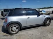 ✅ 2007 MINI Hardtop S • VIN: WMWMF73577TT81819 • Lot: 61069295. Listed on Copart with Not provided. Free auction sales archive from the USA and detailed vehicle history report at DreamBid. Image 3.