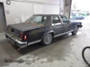 ✅ 1986 Ford Crown Victoria • VIN: 2FABP43F3GX116189 • Лот: 43109054. Опубликован ранее на IAAI с пробегом 48 955 миль. Бесплатный доступ к архиву аукционных продаж из США и подробный отчёт об истории автомобиля на DreamBid. Изображение 4.