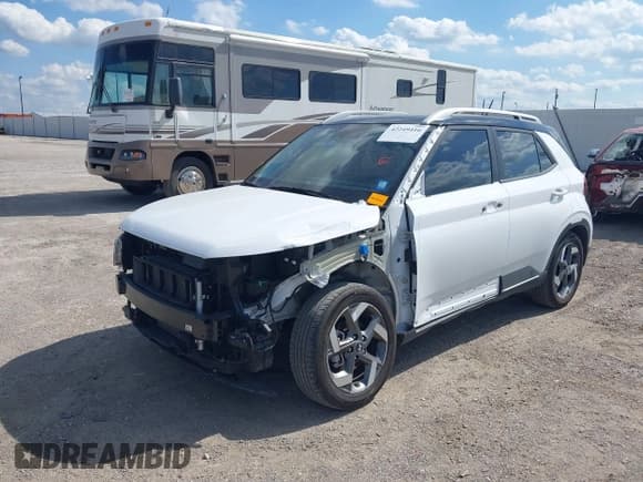 ✅ 2023 Hyundai Venue SEL • VIN: KMHRC8A37PU226573 • Lot: 42249416. Listed on IAAI with 24,290 mi. Free auction sales archive from the USA and detailed vehicle history report at DreamBid. Image 18.